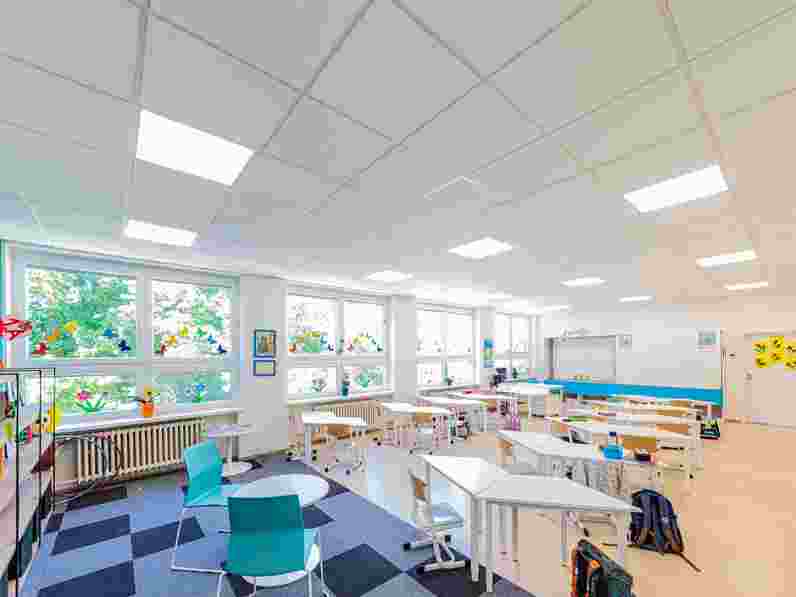 Elementary School Institute Bratislava