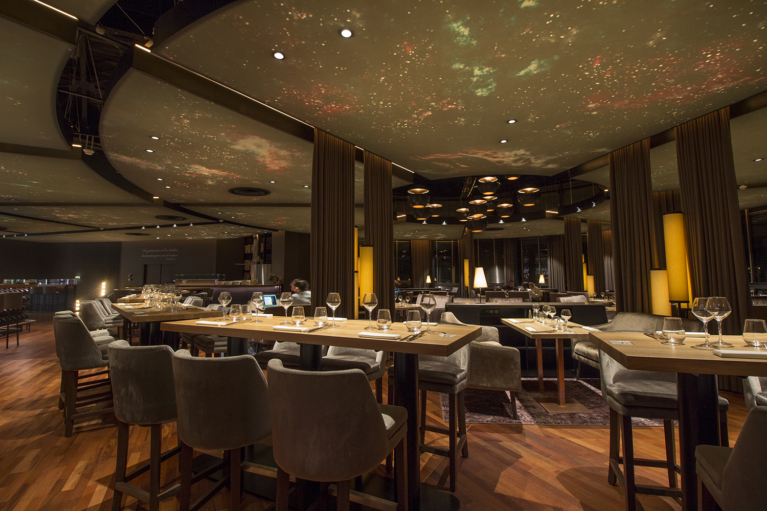 Cosmo restaurant Clipso SO Acoustic_4.jpg